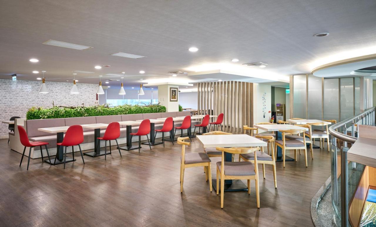 Ho Fong Business Stay Fengyuan Exterior photo